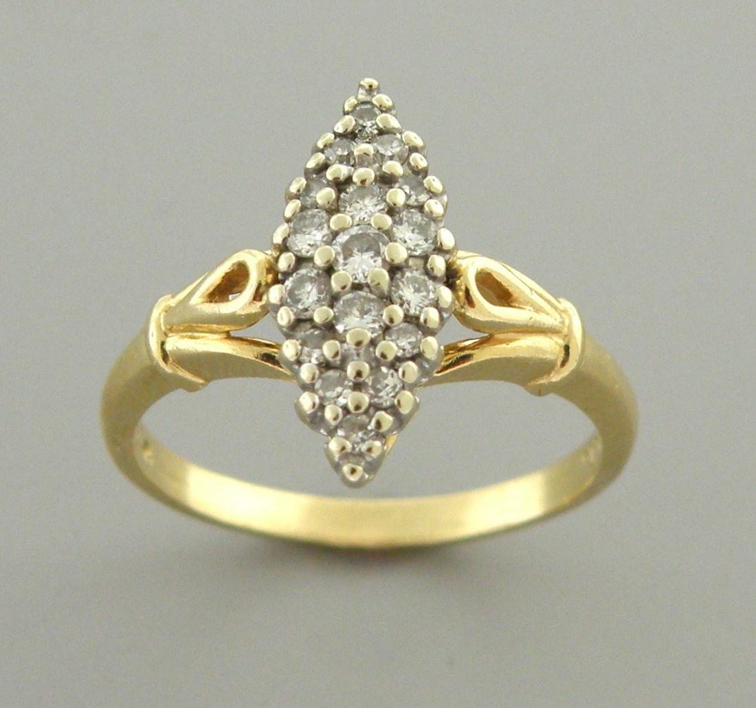 VINTAGE 14K YELLOW GOLD DIAMOND LADIES CLUSTER RING .50 (1 of 2)