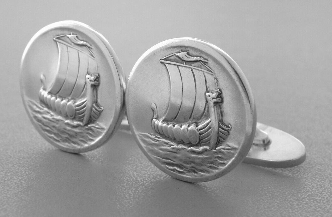 VINTAGE GEORG JENSEN STERLING VIKING SHIP CUFFLINKS: GEORG JENSEN STERLING SILVER CUFFLINKS Georg Jensen sterling silver Cufflinks Face measures 0.78" in diameter Vintage, Pre-owned in good condition, please refer to pics Stamped GEORG JENSEN STERLING D