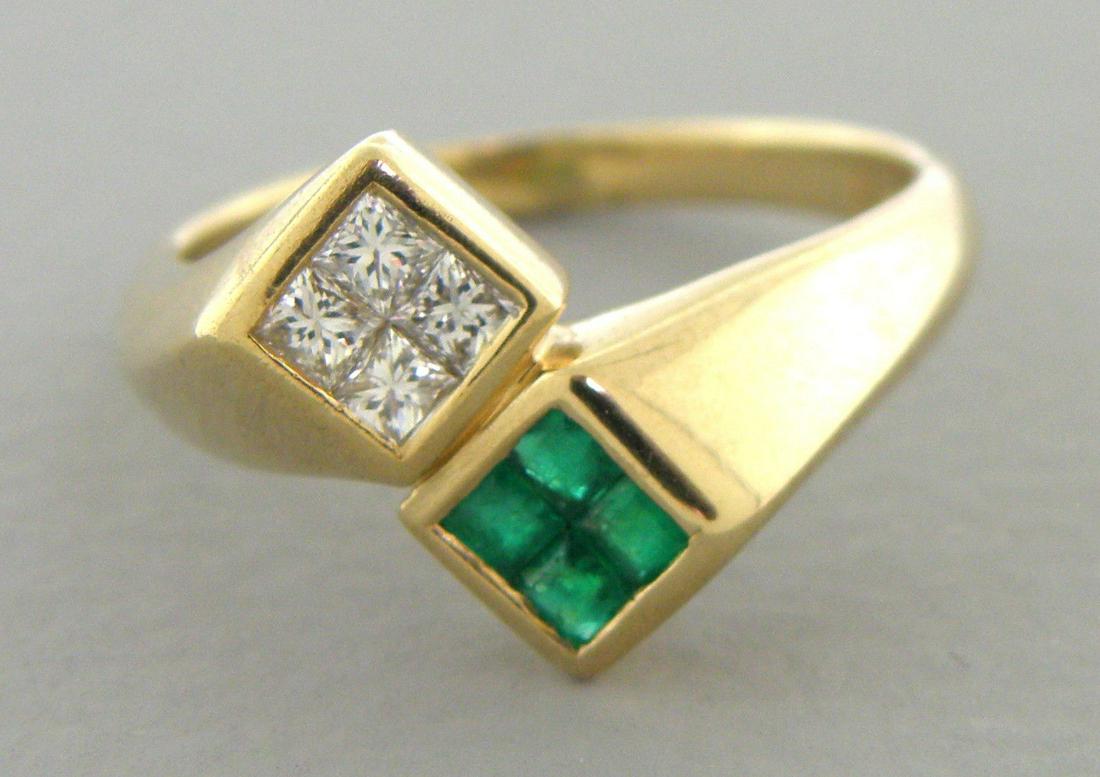14K YELLOW GOLD DIAMOND & EMERALD LADIES BYPASS RING (1 of 2)