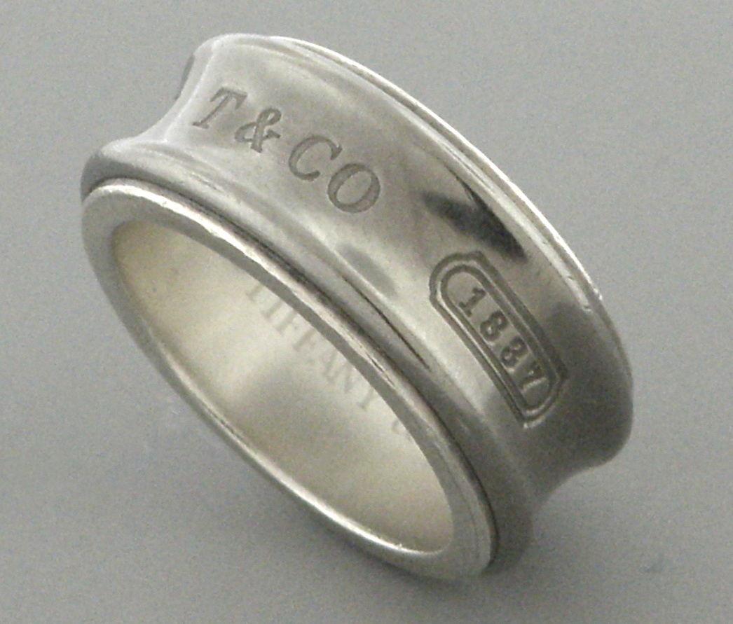 TIFFANY & Co. STERLING SILVER TITANIUM 1837 RING BAND (1 of 2)