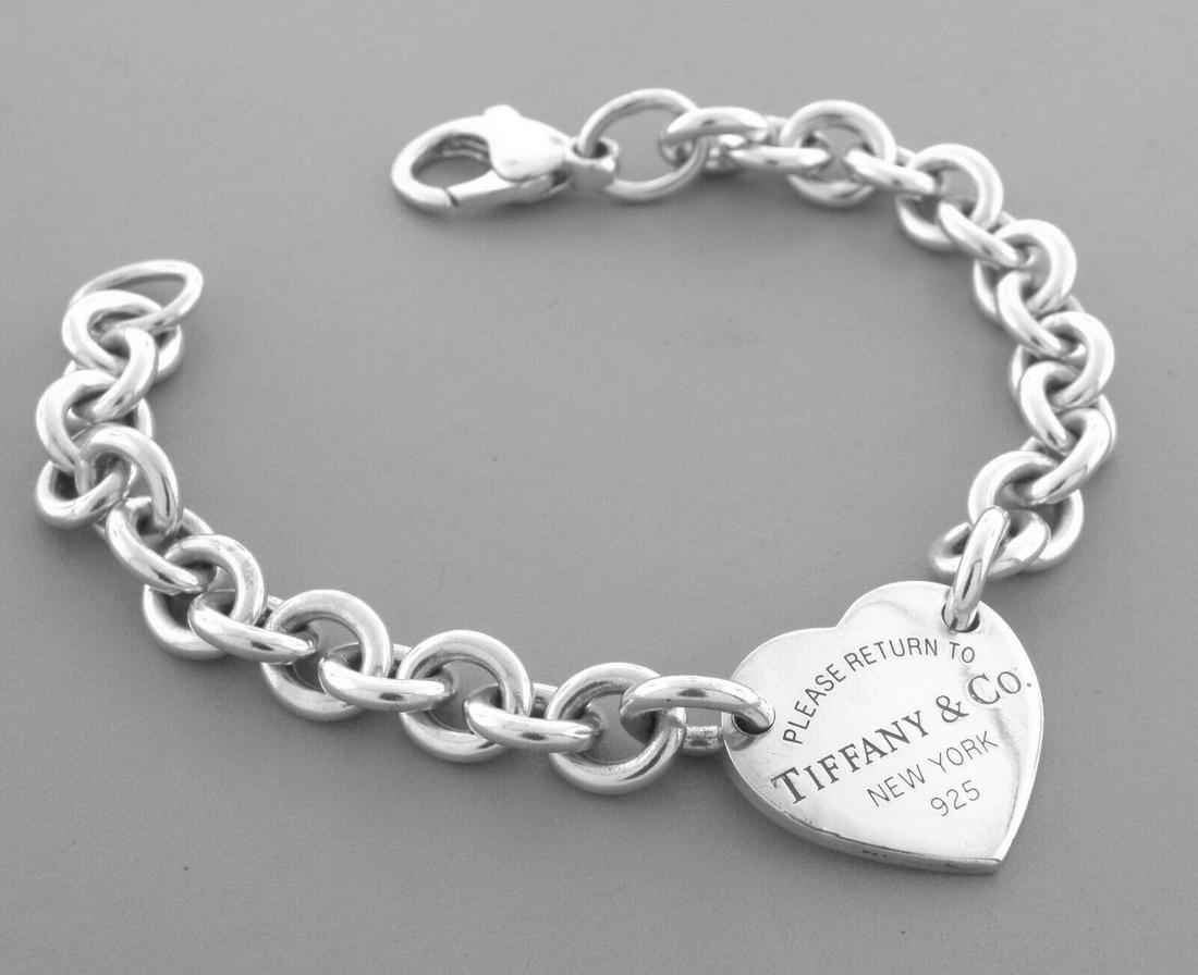 TIFFANY & CO. STERLING SILVER RETURN TO. HEART BRACELET (1 of 2)