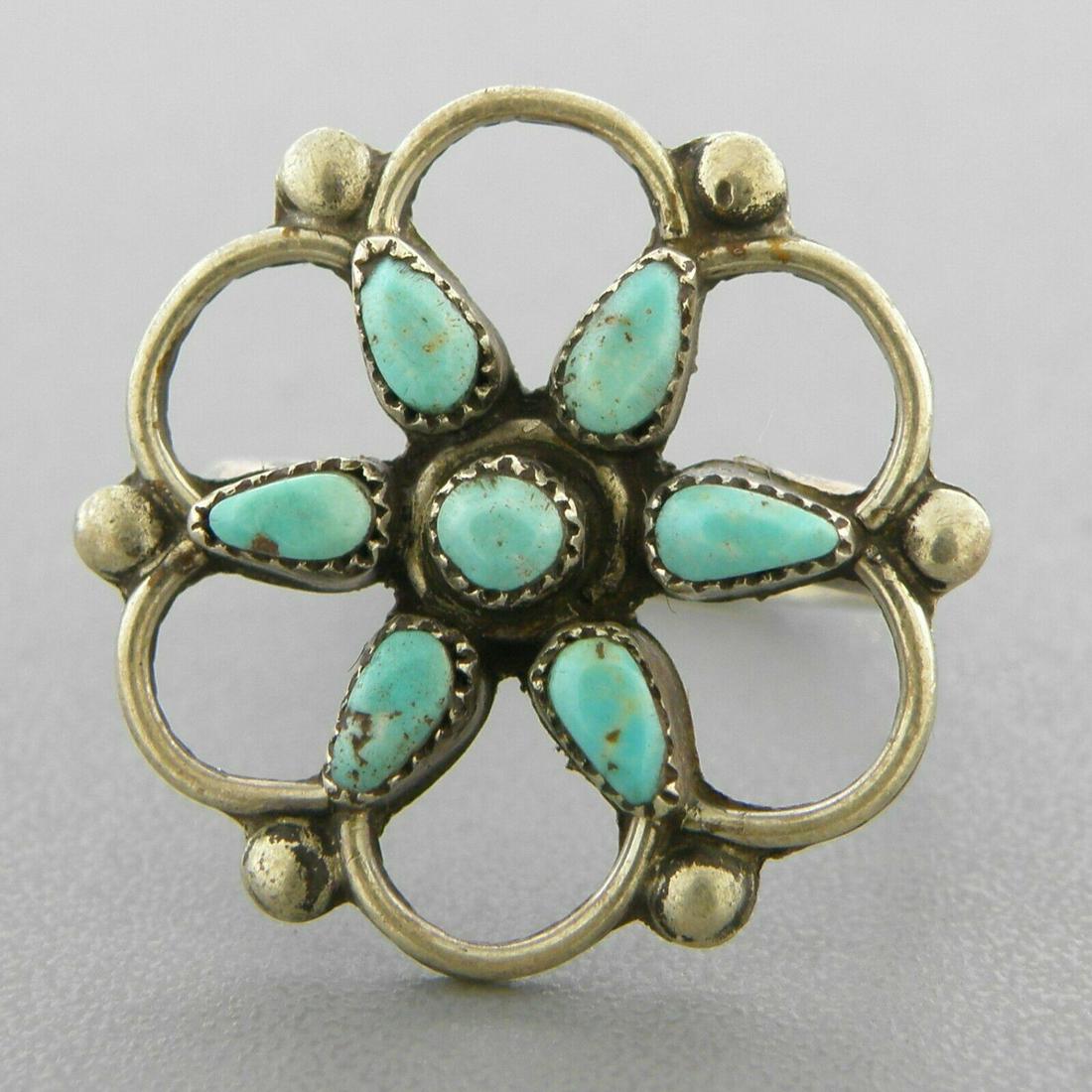 VINTAGE ZUNI PETIT POINT SILVER TURQUOISE FLOWER RING (1 of 2)