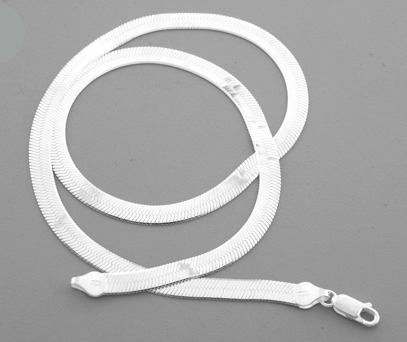 STERLING SILVER 5.5mm MAGIC HERRINGBONE NECKLACE 22" (1 of 2)