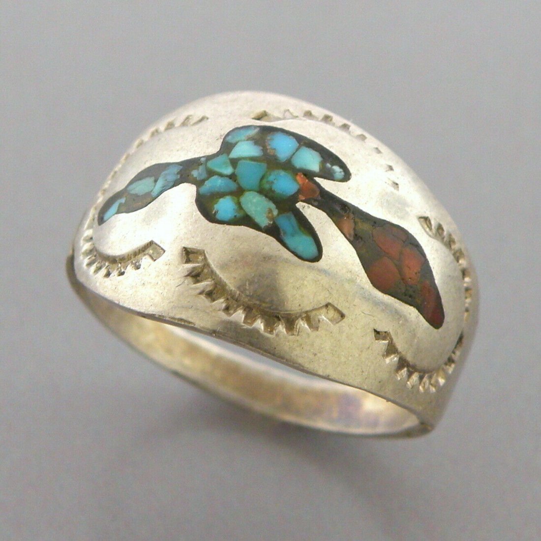VINTAGE NAVAJO STERLING SILVER CORAL & TURQUOISE INLAY BIRD RING (1 of 2)