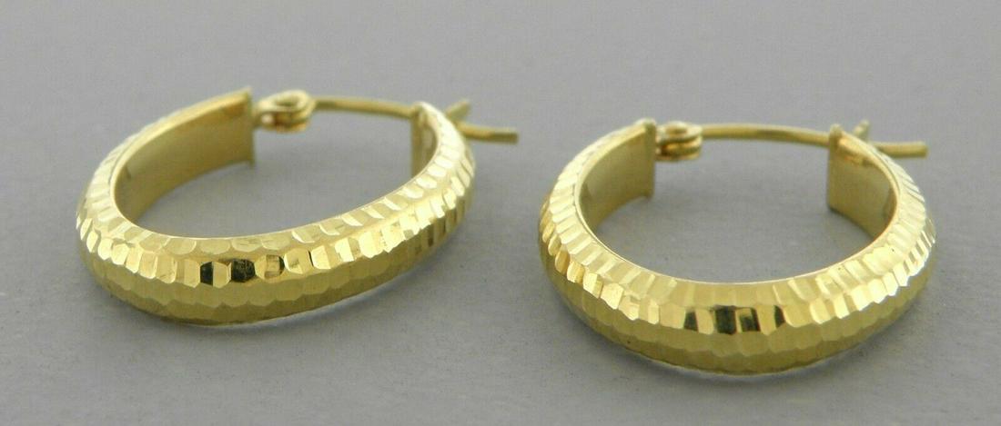 14K YELLOW GOLD LADIES OVAL SQUARE TUBE HOOP EARRINGS (1 of 2)