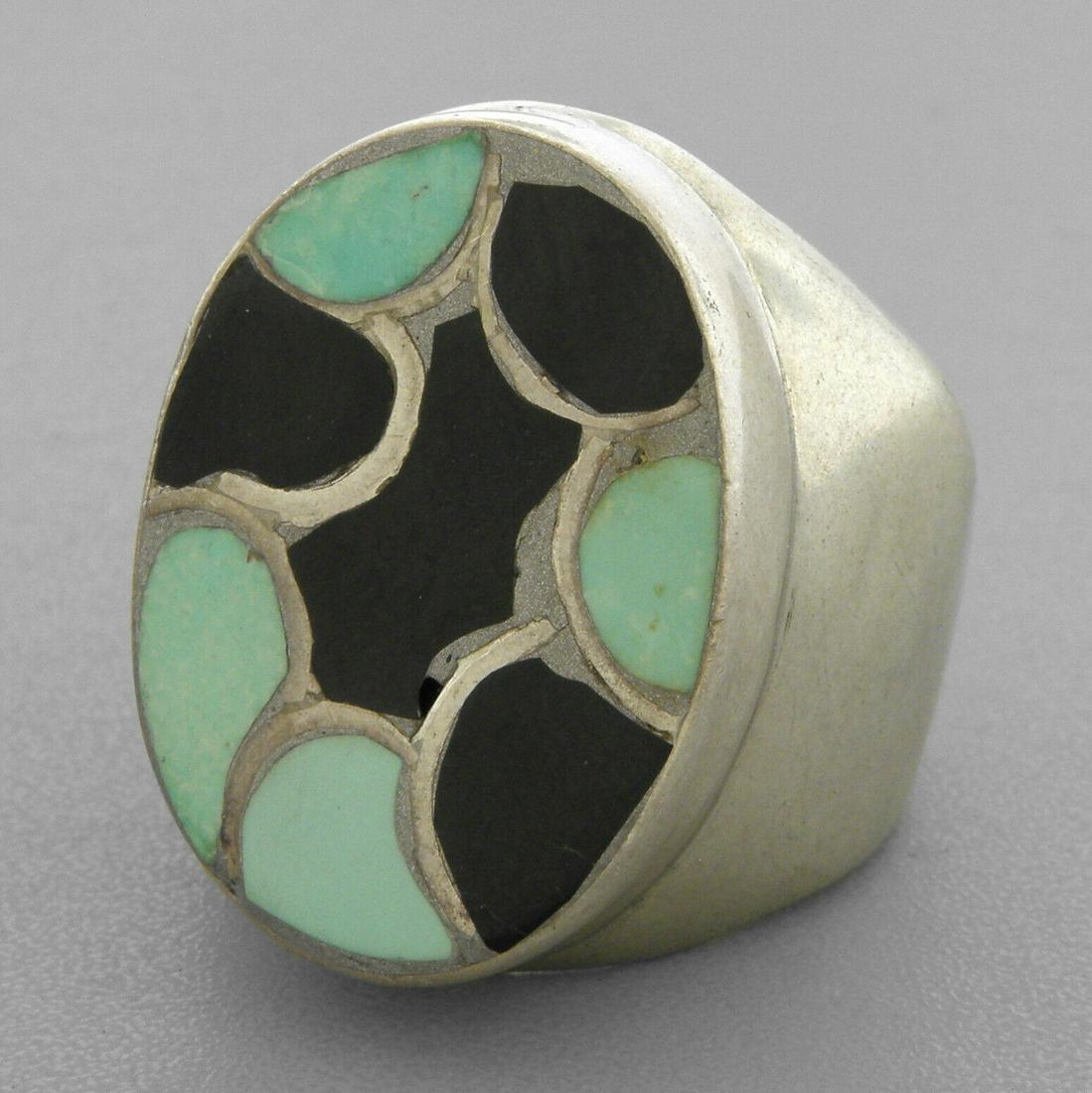 VINTAGE SOUTHWESTERN STERLING ONYX TURQUOISE RING (1 of 2)