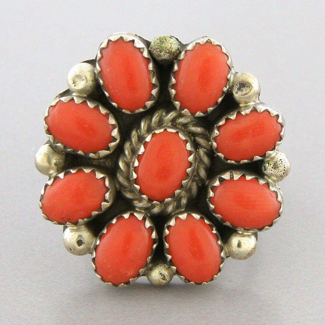 VINTAGE NAVAJO STERLING SILVER CORAL FLOWER RING (1 of 2)