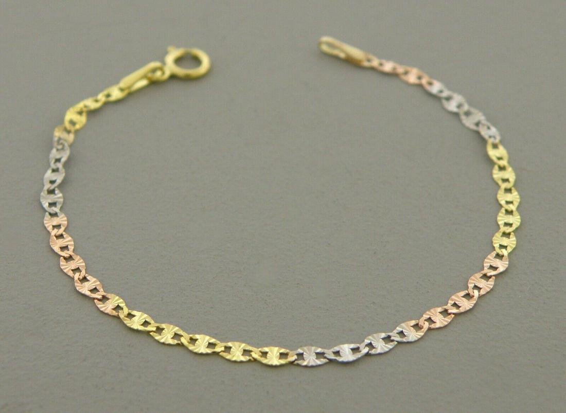 14K TRI COLOR GOLD GUCCI STAR BRACELET 2.1mm - 8": NEW 14K TRI COLOR GOLD GUCCI STAR BRACELET 14K Solid Tri color Gold Bracelet (not gold plated or gold filled) Measure 2.1mm wide Length measureS 8" long Well made bracelet Spring clasp Bracelet is New