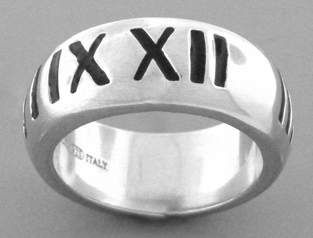 TIFFANY & Co. STERLING SILVER ATLAS ENAMEL RING (1 of 2)