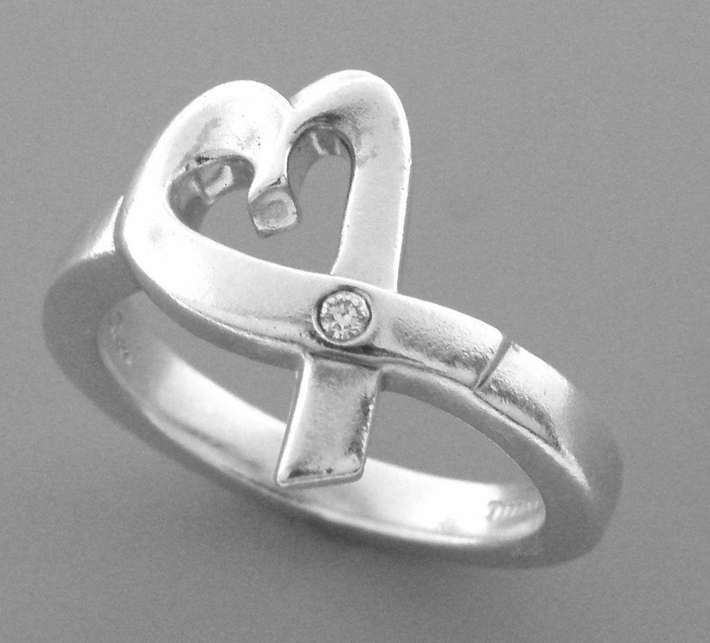 TIFFANY & Co. STERLING SILVER LOVING HEART RING (1 of 2)