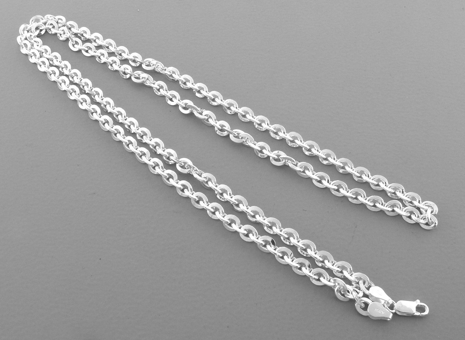 OVAL KNIFE EDGE CHAIN STERLING SILVER ITALY NECKLACE 20: NEW STERLING SILVER OVAL KNIFE EDGE CHAIN NECKLACE New sterling silver oval knife edge chain necklace Measures 4.5mm wide Length is 20" Well made chain Lobster clasp Sterling silver 925, polished fini