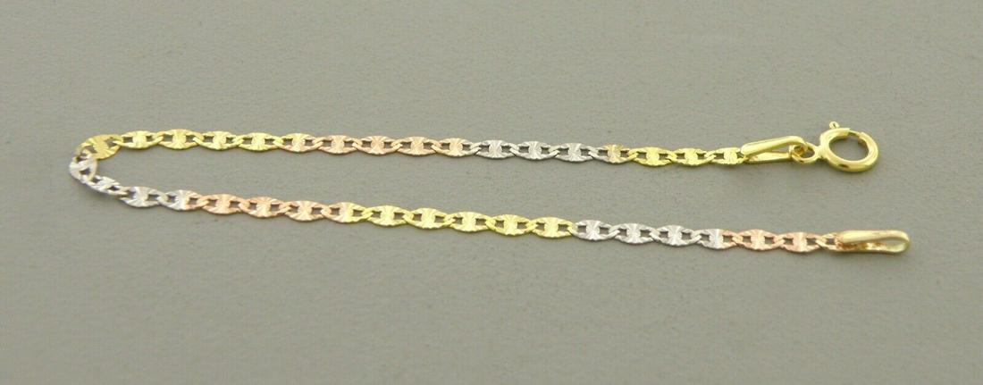 14K TRI COLOR GOLD GUCCI STAR ANKLET 2.1mm - 10": NEW 14K TRI COLOR GOLD GUCCI STAR ANKLET 14K Solid Tri color Gold Anklet (not gold plated or gold filled) Measure 2.1mm wide Length measures 10" long Well made anklet Spring clasp Anklet is New Apx we