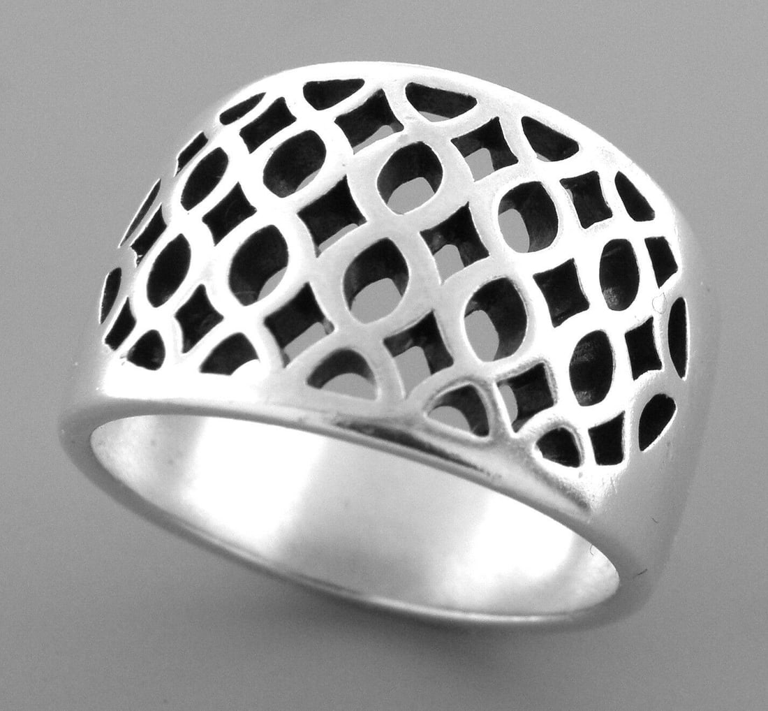 JAMES AVERY STERLING SILVER CUTOUT DOME RING SIZE 9 (1 of 2)