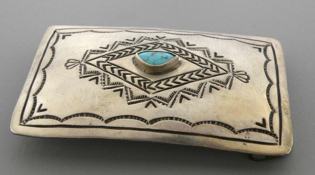 VINTAGE NAVAJO STERLING SILVER TURQUOISE BELT BUCKLE (1 of 2)