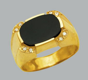 NEW 14K YELLOW GOLD MENS CZ RING ONYX LARGE: NEW 14K YELLOW GOLD MENS RING New 14K Yellow solid gold ring Ring size 10 Measures 12mm wide on top Cubic Zirconia Onyx Polished Finish Apx Weight: 7.5g