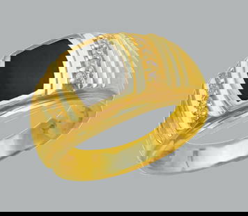 NEW 14K YELLOW GOLD MENS CZ RING ONYX LARGE: NEW 14K YELLOW GOLD MENS RING New 14K Yellow solid gold ring Ring size 10 Measures 13mm wide on top Cubic Zirconia Onyx Polished Finish Apx Weight: 9.4g