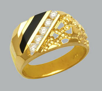 NEW 14K YELLOW GOLD MENS CZ RING ONYX LARGE: NEW 14K YELLOW GOLD MENS RING New 14K Yellow solid gold ring Ring size 10 Measures 11mm wide on top Cubic Zirconia Onyx Polished Finish Apx Weight: 7.7g