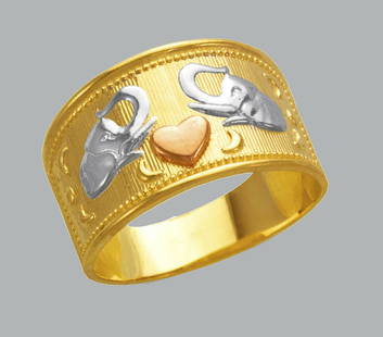 NEW 14K TRI COLOR GOLD LADIES RING ELEPHANT: NEW 14K TRI COLOR GOLD RING New 14K Tri color solid gold ring Ring size 7 Measures 11mm wide on top Polished Finish Apx Weight: 3.6g