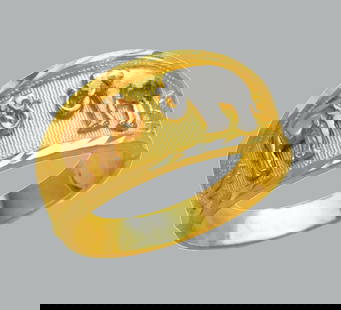 NEW 14K TRI COLOR GOLD LADIES RING ELEPHANT: NEW 14K TRI COLOR GOLD RING New 14K Tri color solid gold ring Ring size 7 Measures 10mm wide on top Polished Finish Apx Weight: 3.1g