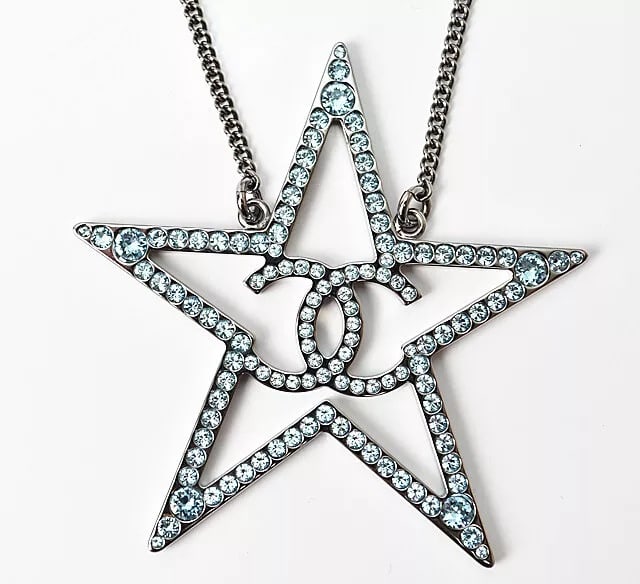 CHANEL Necklace Pendant Star Rhinestone CC COCO Silver Metal B17 authentic (1 of 3)