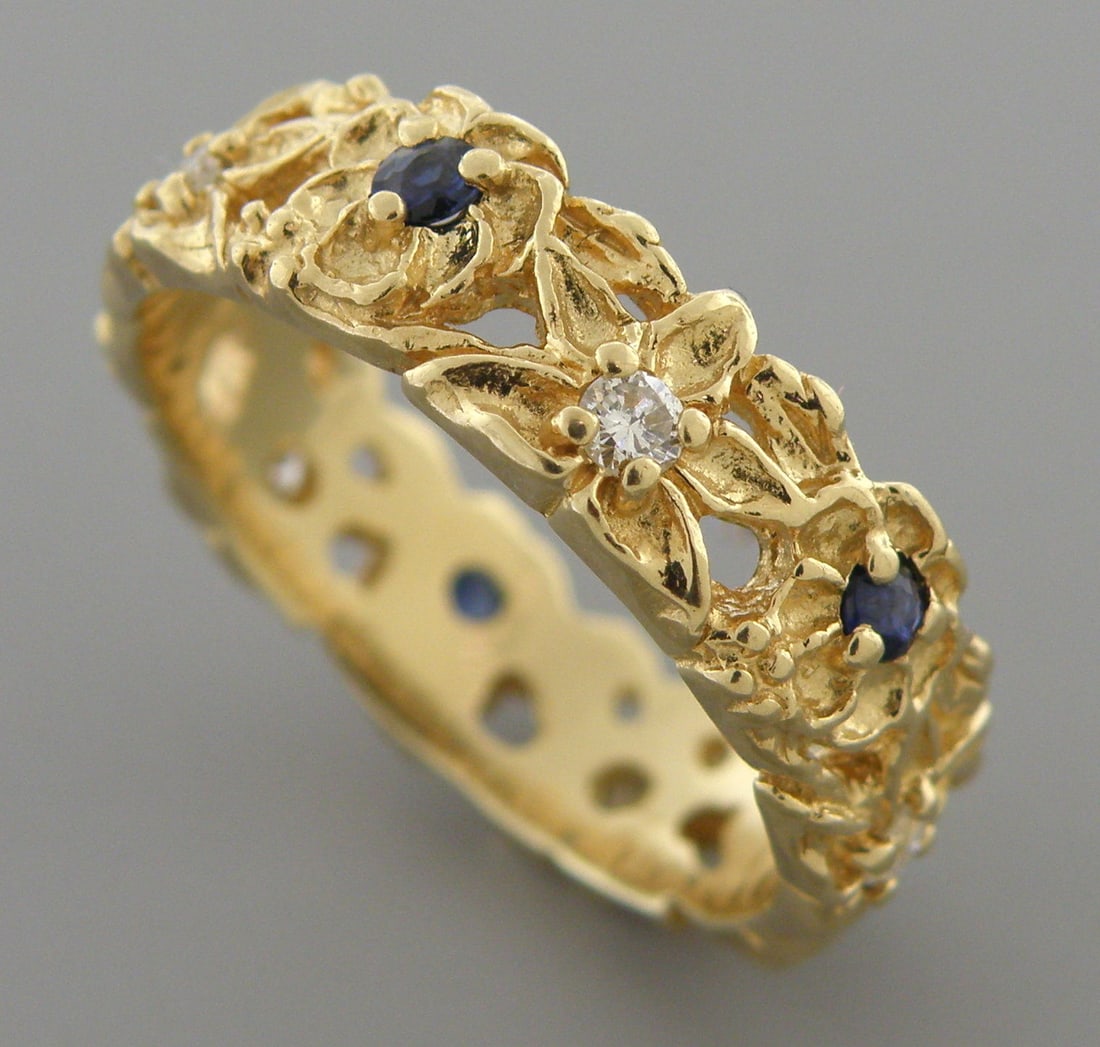 VINTAGE 14K GOLD DIAMOND SAPPHIRE RING WEDDING BAND (1 of 2)