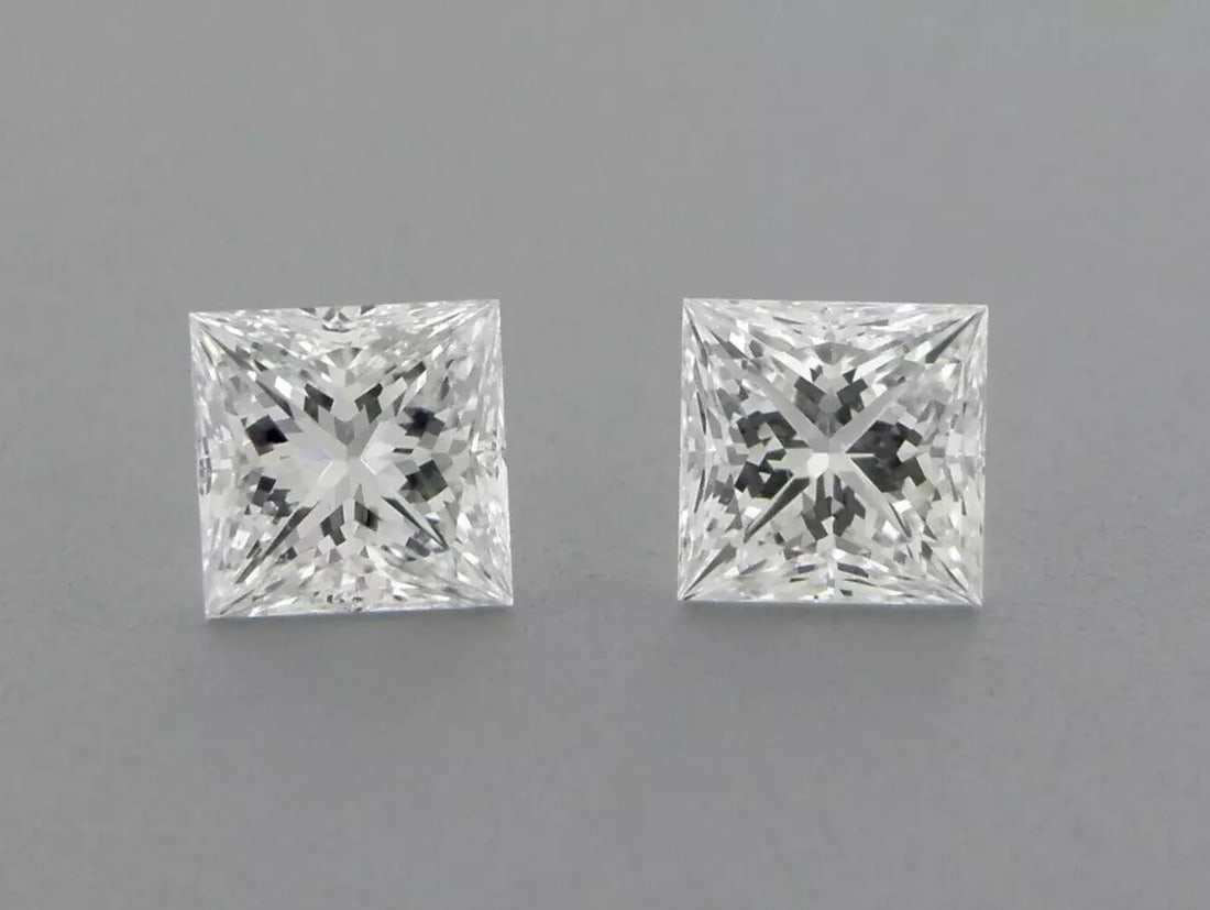 LOOSE NATURAL UNTREATED DIAMOND Sale is for 2 princess cut natural untreated earth mined diamonds (1 of 2)