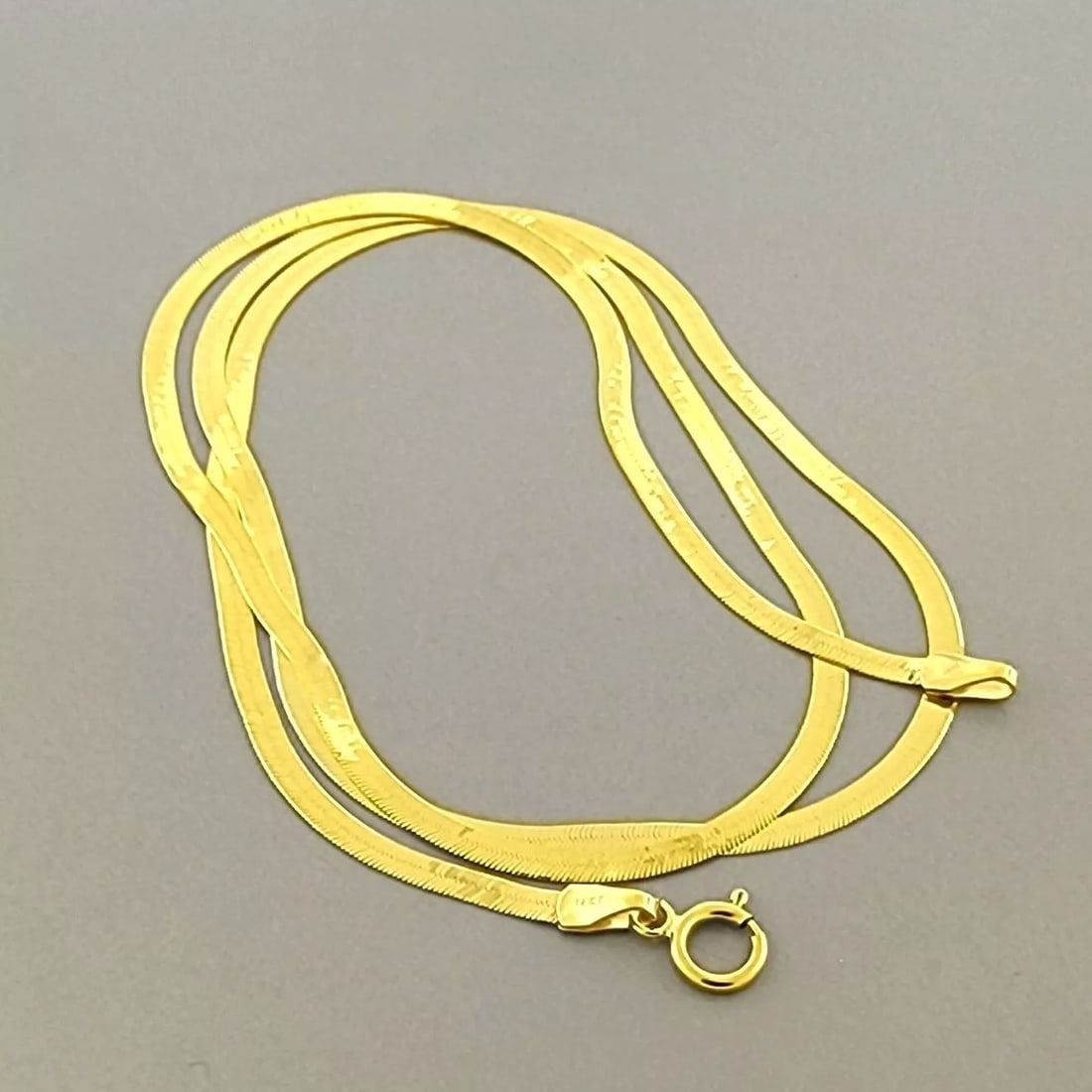 NEW 14K YELLOW GOLD MAGIC HERRINGBONE CHAIN NECKLACE 2mm 18" (1 of 2)