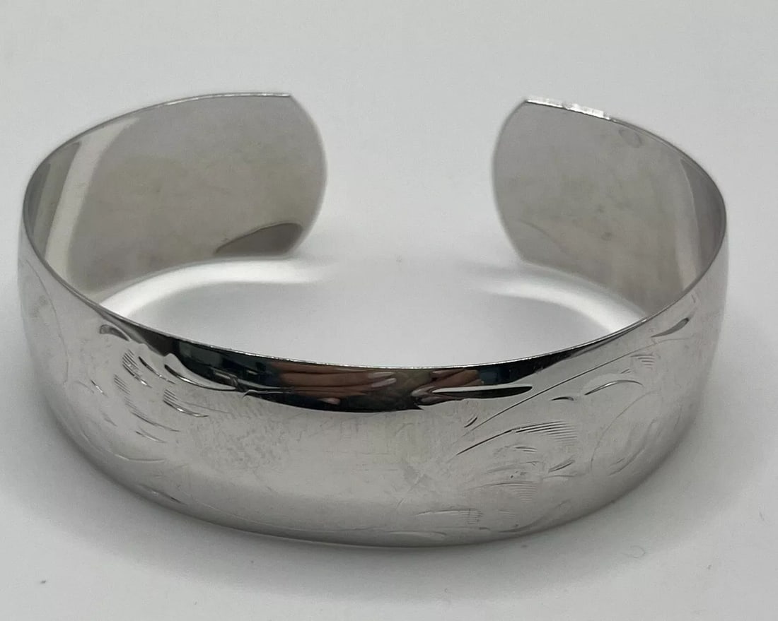 STERLING SILVER WIDE CUFF (3/4") BRACELET (1 of 2)