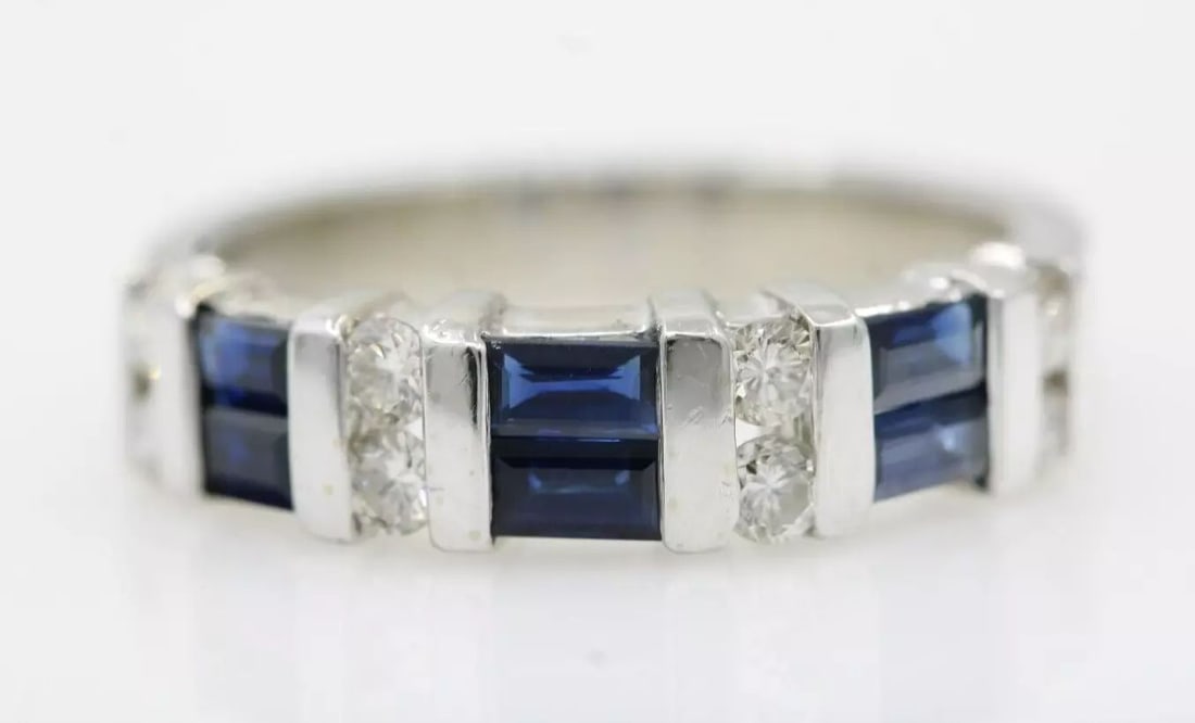 R&N 14K WHITE GOLD NATURAL BLUE SAPPHIRE & DIAMOND RING SIZE 6.5 ~ 4.8 GRAMS (1 of 2)