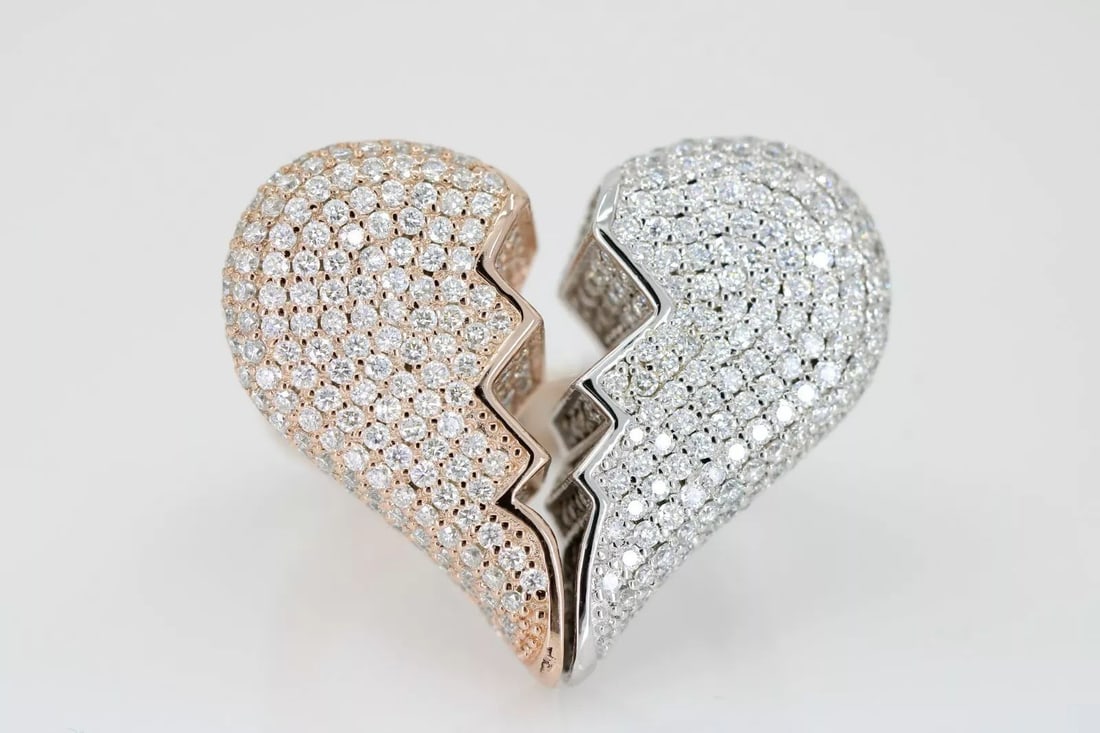 ICED LONDON STERLING 10 TCW D/VVS GENUINE MOISSANITE BROKEN HEART RING SIZE 11.5 (1 of 2)