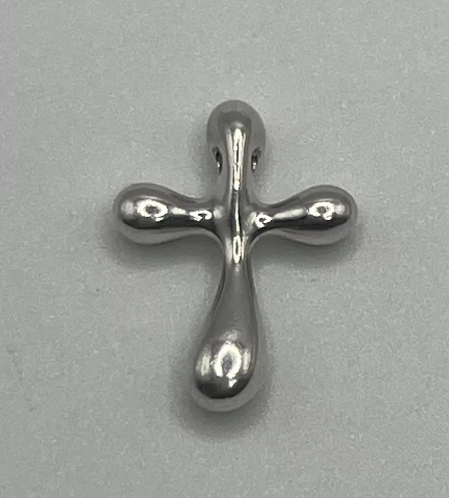 TIFFANY ELSA PERETTI MINI CROSS IN STERLING SILVER (NO CHAIN) (1 of 2)