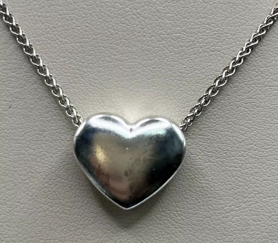 18" STERLING SILVER CHAIN WITH SLIDING HEART (1 of 1)