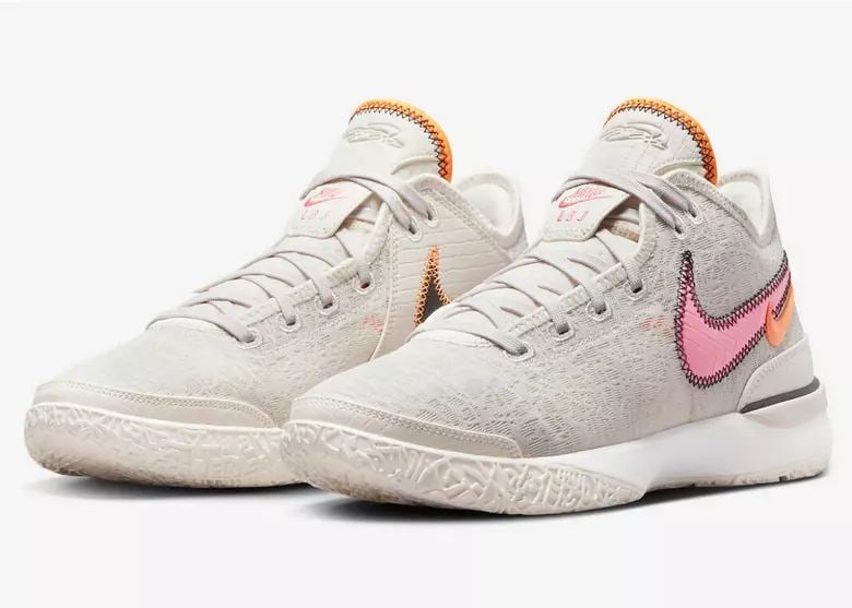 NIKE ZOOM LEBRON NXXT BASKETBALL LIGHT OREWOOD BROWN  US SIZE 14 (1 of 2)