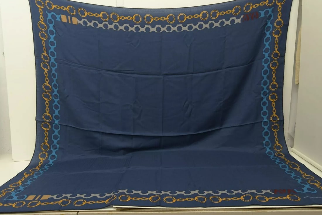 AUTHENTIC HERMES CASHMERE SHAWL BLUE W GOLD LINKING CHAIN BORDER 140CM SCARF (1 of 2)