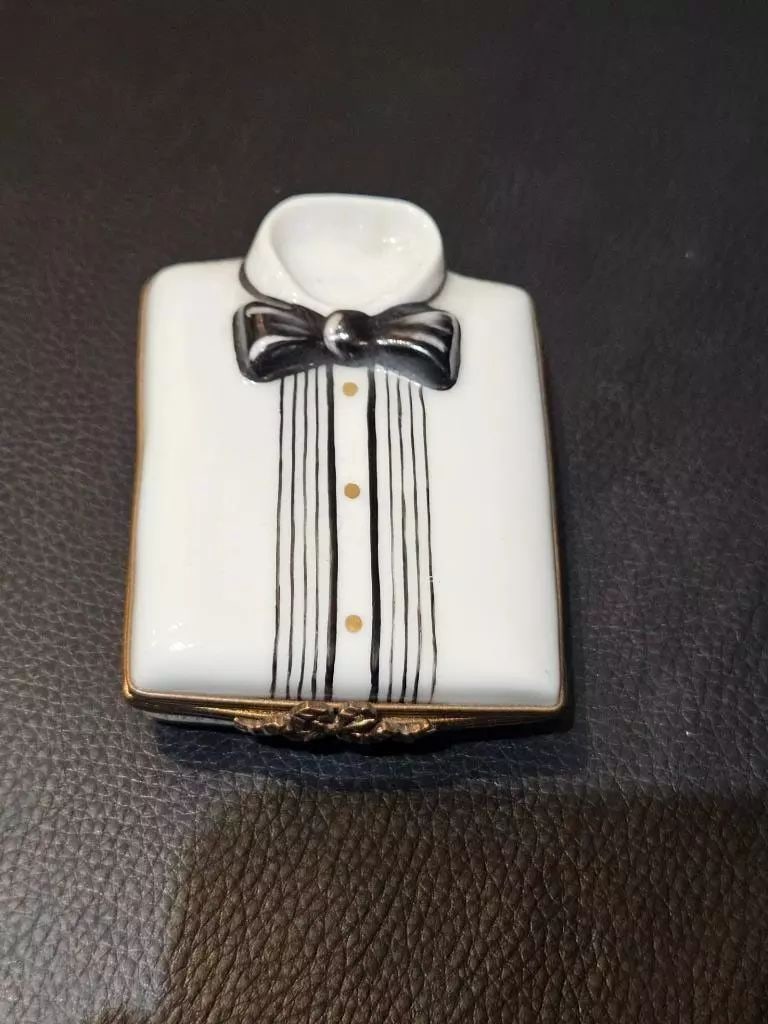 FRENCH LIMOGES COLORFUL TUXEDO WEDDING SHIRTJEWELRY BOX (1 of 1)