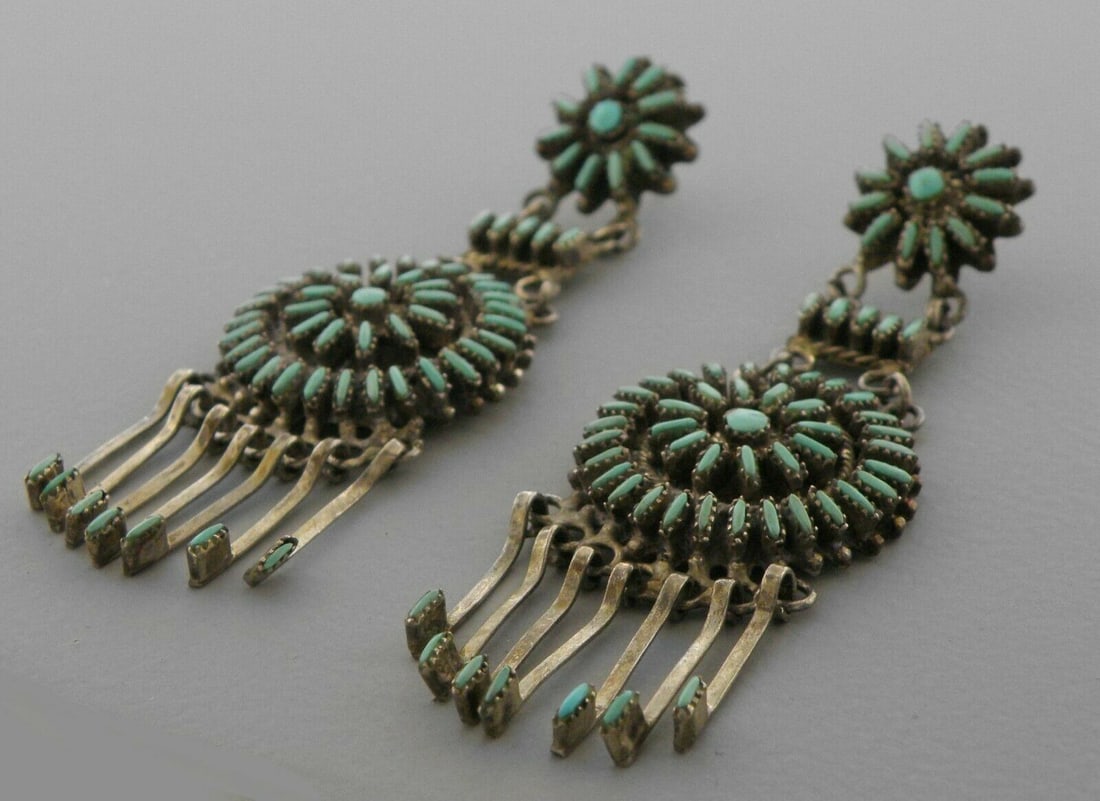 VINTAGE SOUTHWESTERN SILVER PETIT POINT DANGLE EARRINGS (1 of 2)