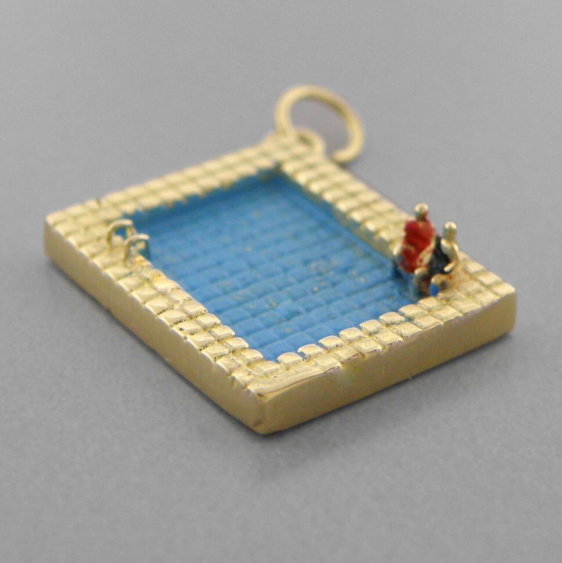14K YELLOW GOLD SWIMMING POOL WITH ENAMEL CHARM/ PENDANT (1 of 2)