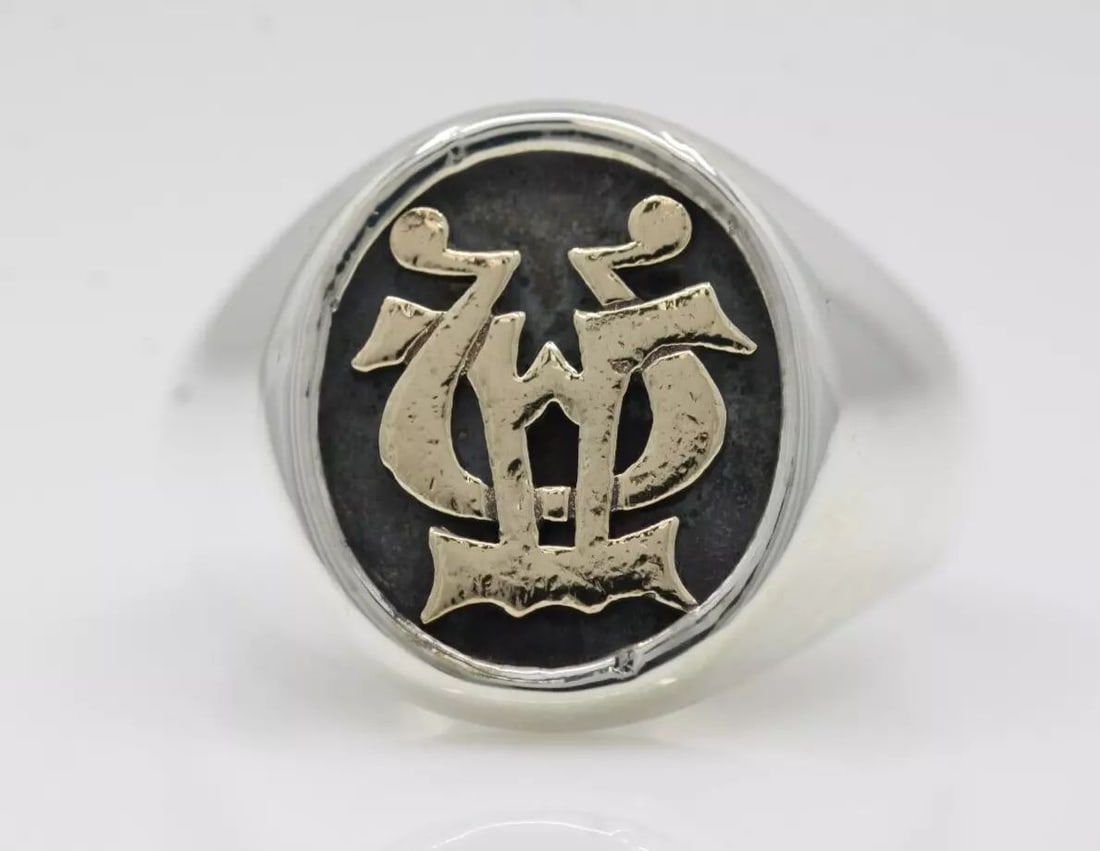 RETIRED JAMES AVERY STERLING SILVER & 14K GOLD ALPHA AND OMEGA SIGNET RING: RETIRED JAMES AVERY STERLING SILVER & 14K GOLD ALPHA AND OMEGA SIGNET RING Retired James Avery Sterling Silver & 14k Gold Alpha and Omega Signet Ring Item is in good condition. May show signs of wear