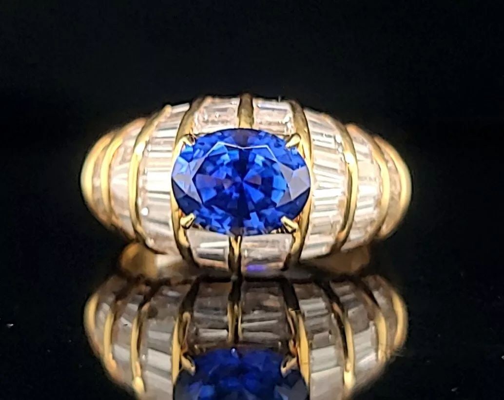 5.08CT. VINTAGE 18K YELLOW GOLD RING NATURAL DIAMONDS BLUE SAPPHIRE OVAL SHAPE (1 of 2)