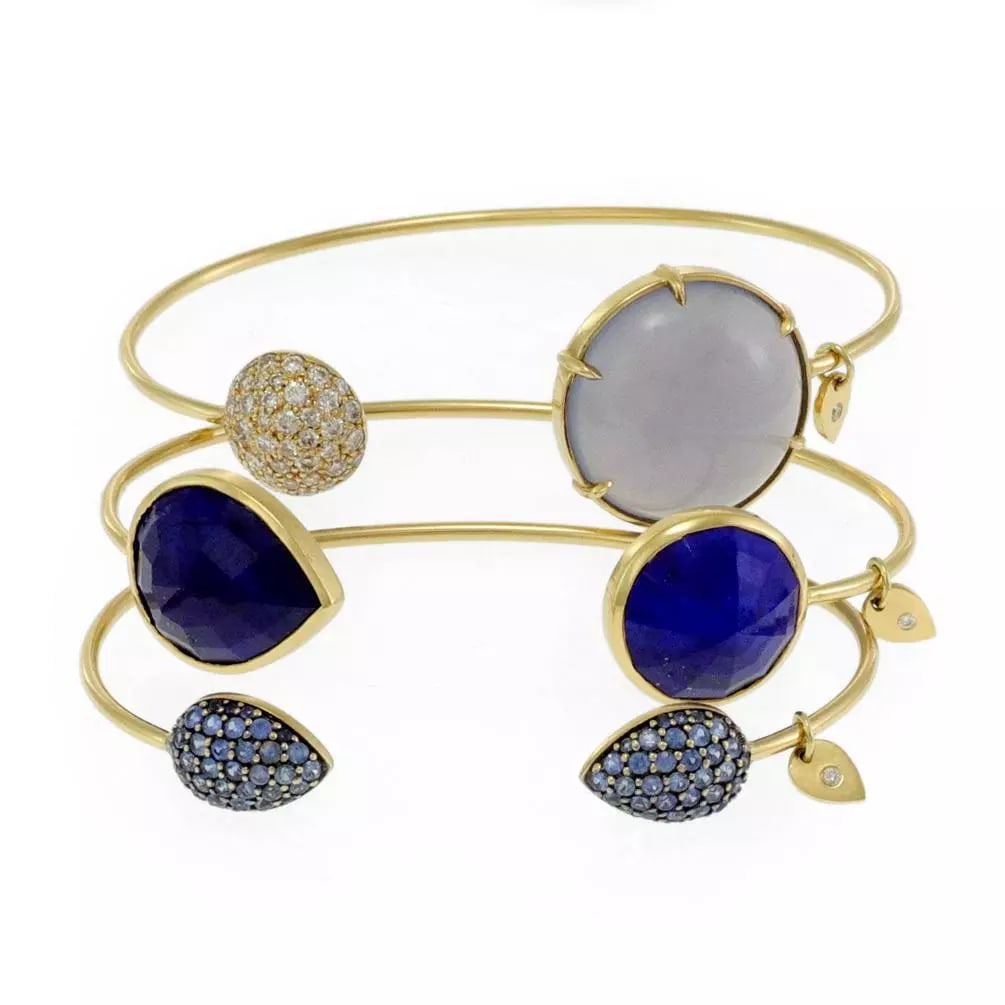DESIGNER JW DIAMOND SAPPHIRE 18K YELLOW GOLD SET OF 3 CUFF BRACELETS: DESIGNER JW DIAMOND SAPPHIRE 18K YELLOW GOLD SET OF 3 CUFF BRACELETS Designer JW Diamond Sapphire 18k Yellow Gold Set of 3 Cuff Bracelets Description This chic and fashionable set of 3 wire band cuff