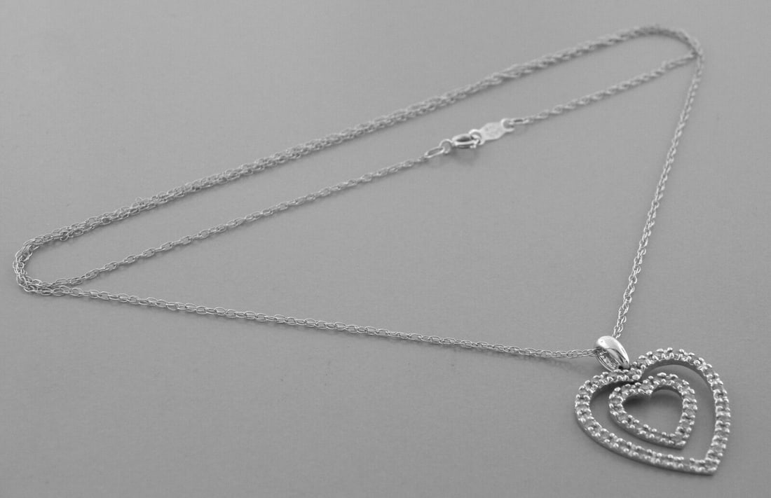 14K WHITE GOLD DIAMOND DOUBLE HEART NECKLACE 0.30CT (1 of 2)