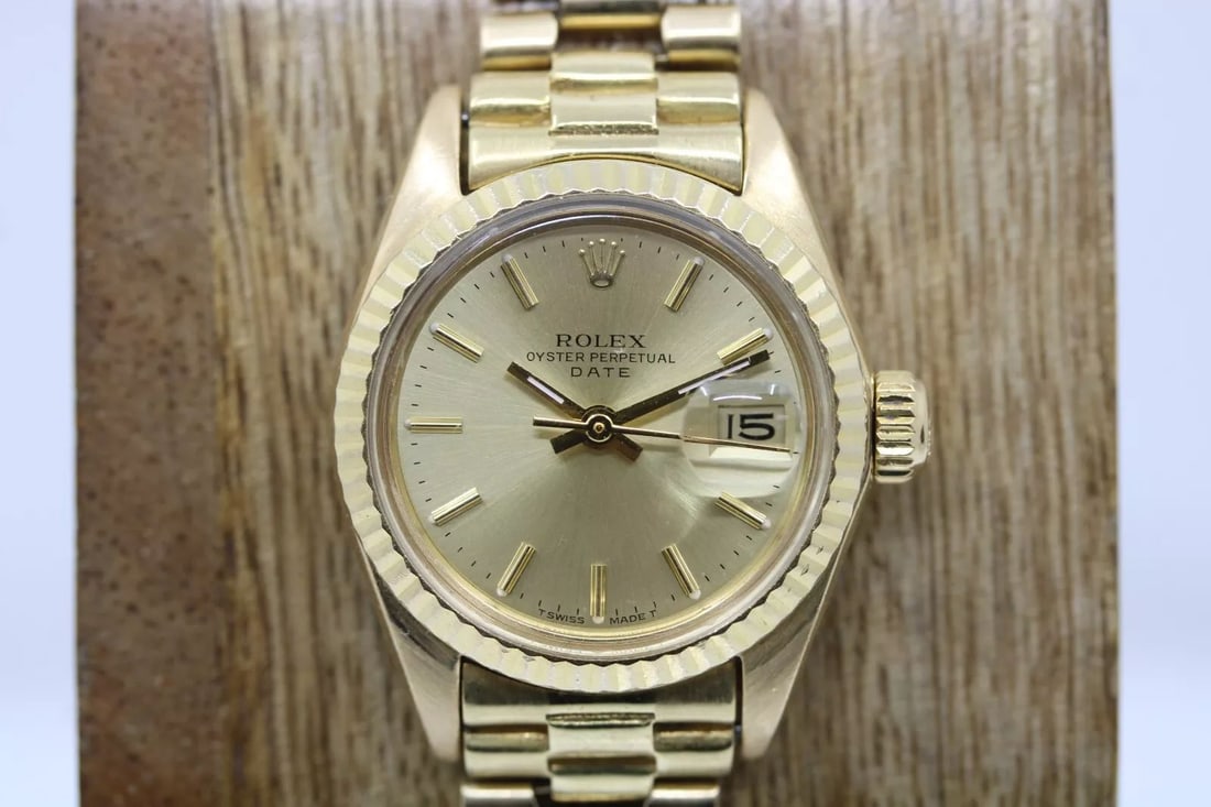 ROLEX PRESIDENT 18K YELLOW GOLD 26MM CHAMPAGNE OYSTER DATE WOMAN'S WATCH (1 of 2)