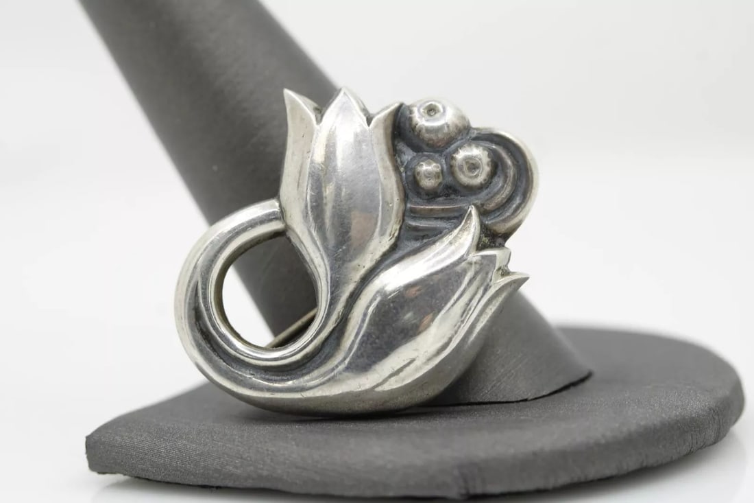 GEORG JENSEN STERLING SILVER .925 TULIP PIN BROOCH 100A (1 of 2)