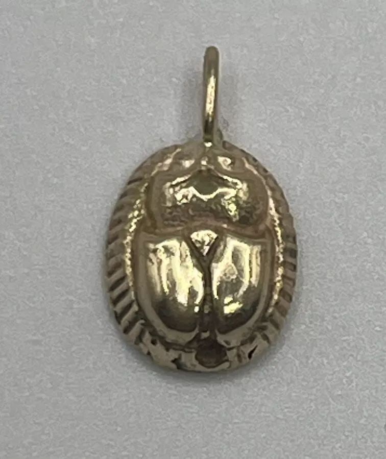 EGYPTAIN SCARAB 14KT YELLOW GOLD DOUBLE SIDED STAMPED PHARAONIC PENDANT (1 of 2)