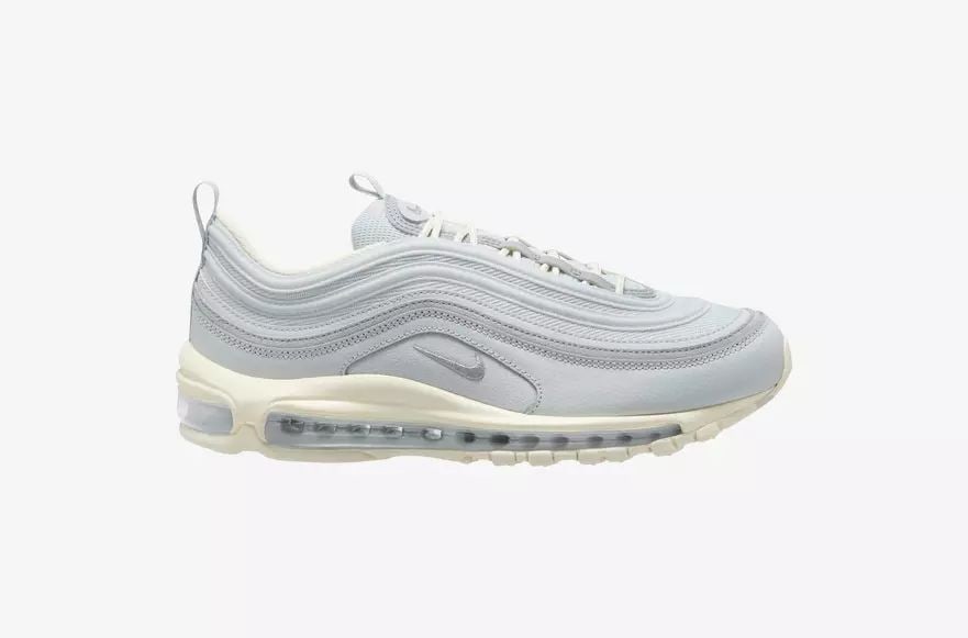 NIKE AIR MAX 97 LOW PURE PLATINUM SAIL US SIZE 8: NIKE AIR MAX 97 LOW PURE PLATINUM SAIL US SIZE 8 Lace up, lock in, and go with the flow! Crafted with water-inspired design details and pure sports energy, the Nike Air Max 97 SE allows you to keep mo