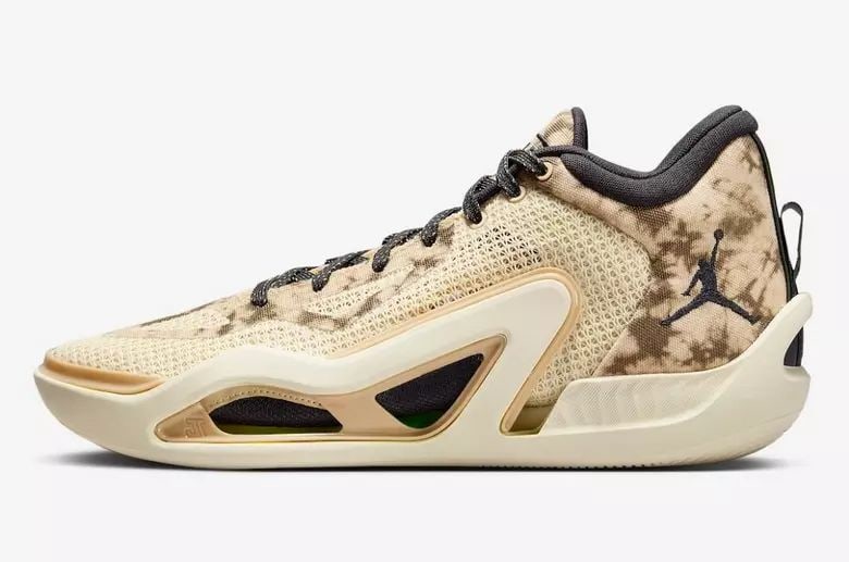 NIKE JORDAN TATUM 1 TUNNEL WALK MEN'S BASKETBALL SNEAKERS US SHOE SIZE:12: NIKE JORDAN TATUM 1 TUNNEL WALK MEN'S BASKETBALL SNEAKERS US SHOE SIZE:12 Cloaked in earthy tones, the shoe boasts a Sail mesh upper adorned with a tie-dye-like camouflage pattern on the canvas overla