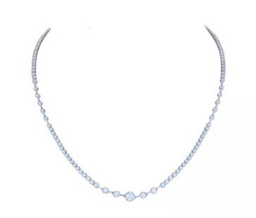 18KT GOLD DIAMOND STRAND NECKLACE: 18KT GOLD DIAMOND STRAND NECKLACE LAST CALL, LAST CHANCE!! LIQUIDATION SALE!! The Following Item we are offering is a Rare 18KT White Gold Tourmaline Heart and Diamond Necklace. Necklace is comprised