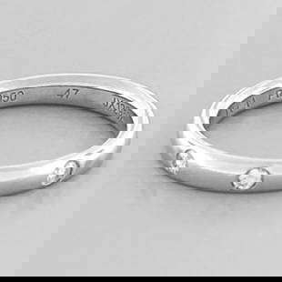 VAN CLEEF & ARPELS PLATINUM DIAMOND TENDREMENT ETOILES WEDDING BAND RING: VAN CLEEF & ARPELS WEDDING BAND RING Ring size is a 4.5 - 47 Ring measures 2.5mm wide Van Cleef & Arpels Platinum diamond wedding band Pre-owned in Excellent condition, please refer to pics Stamped -
