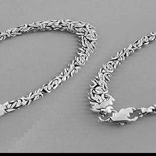 NEW STERLING SILVER SOLID MEN' S UNISEX BYZANTINE BRACELET 8": NEW STERLING SILVER BRACELET Bracelet measures 8" Long Bracelet measure 0.28" Wide Sterling silver oxidized New Stamped 925 Total weight 30.2 grams