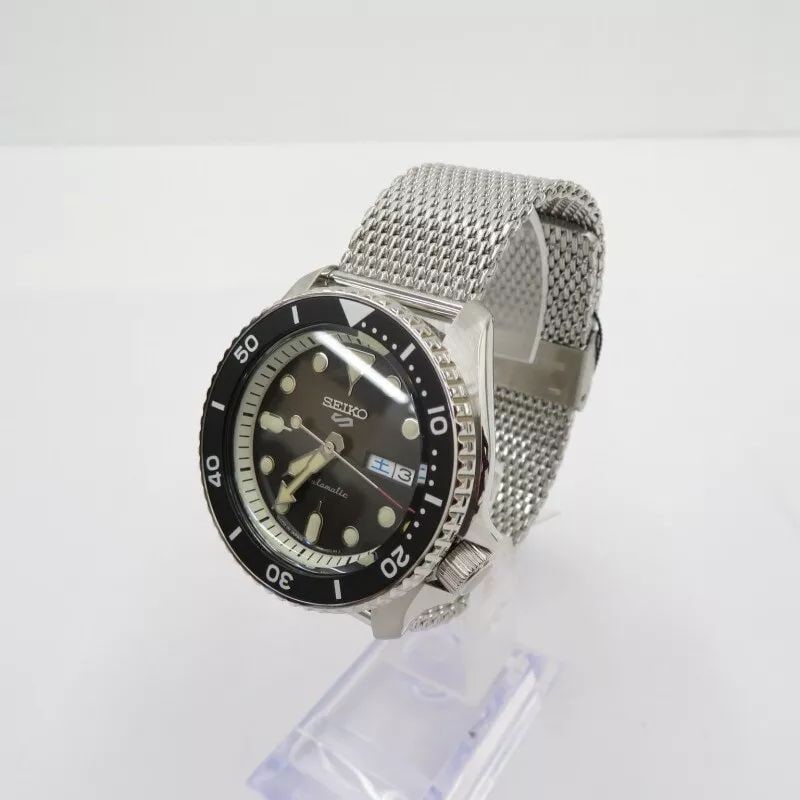 Seiko 5 Sports 23 Jewals Automatic 4r35 02d0 With Date
